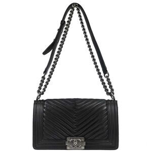 Chanel Boy Chanel Quilted Black Leather Shoulder Bag Bag